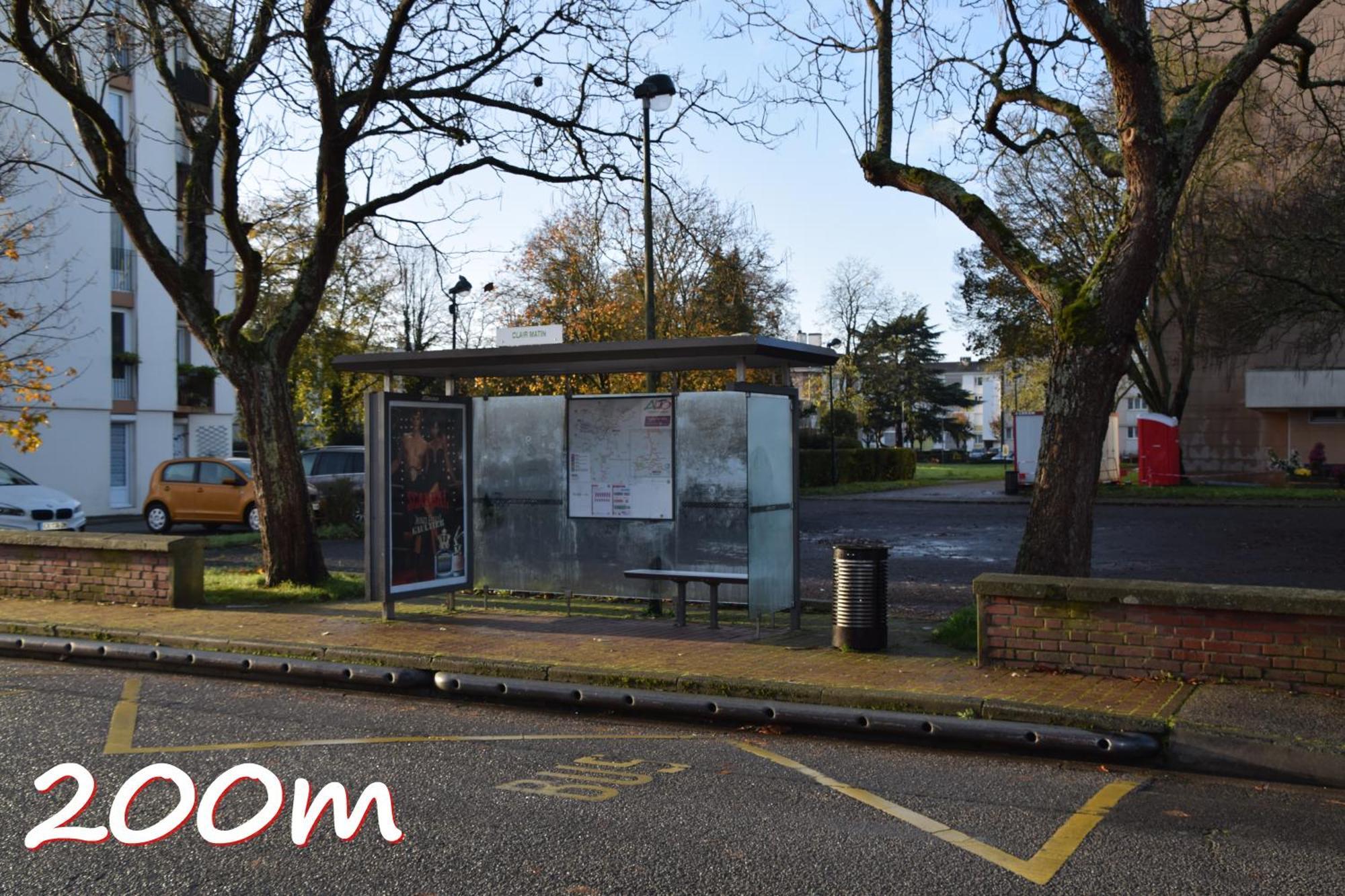 Ferienwohnung Pour Une Agreable Pause Au Parc ! Alençon Exterior foto